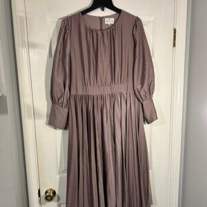 Dainty Jewell's High-Low Dress in Soft Lavender
